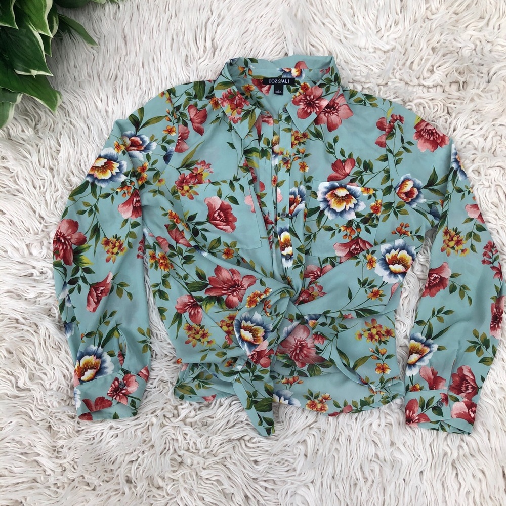 🎉SALE🎉 “Roz&Ali” Floral Gauzy Dress Shirt